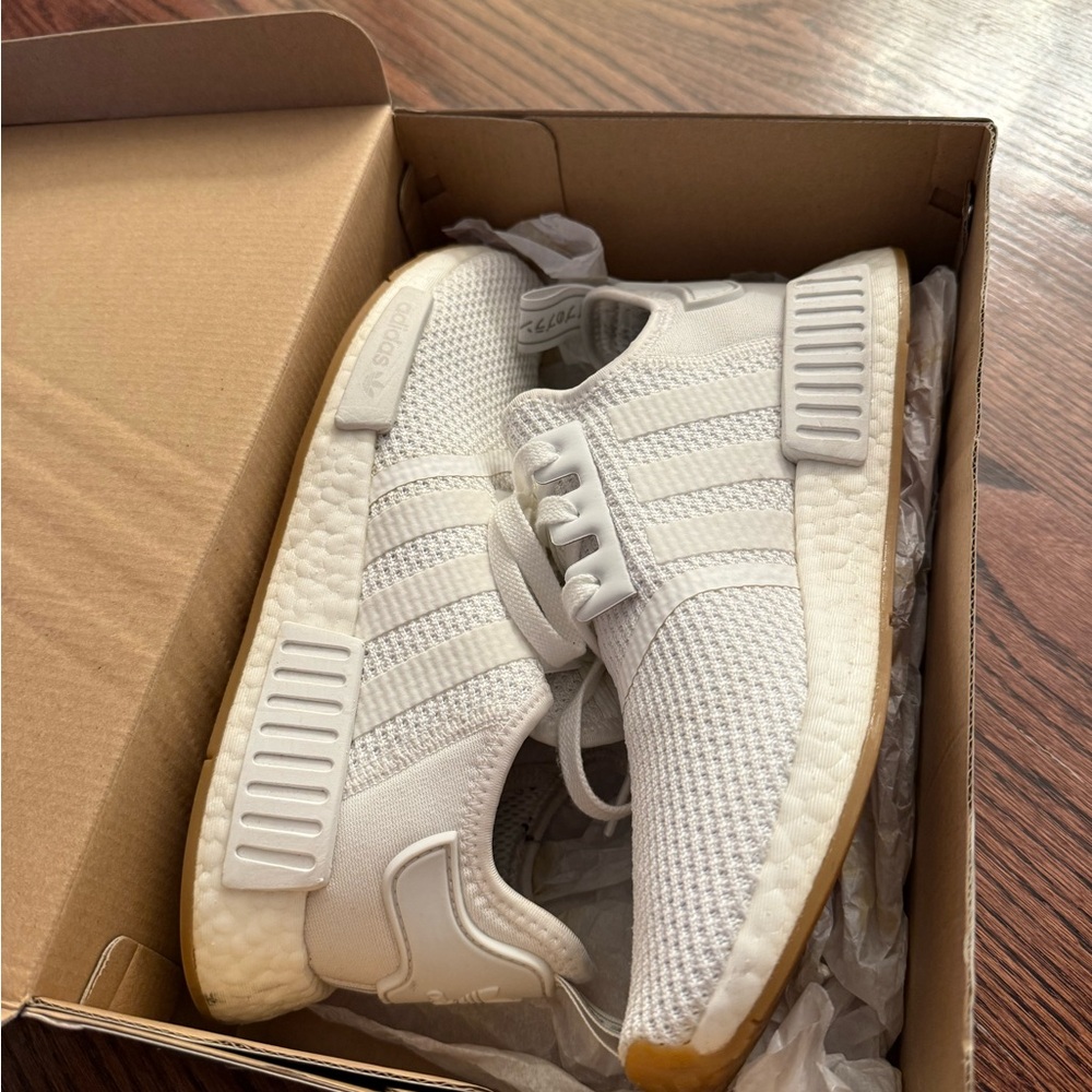 Adidas NMD_R1 cloud white sneakers